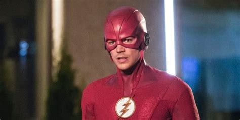 Grant Gustin Proves He Totally Is The Flash By。